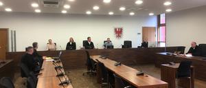 Beim Prozess im Landgericht Potsdam.
