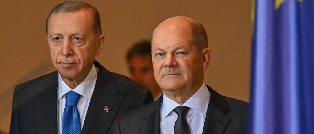 Erdogan und Scholz.