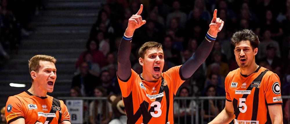 Die Volleys (hier im Spiel gegen Friedrichshafen) stehen im Pokal-Halbfinale.