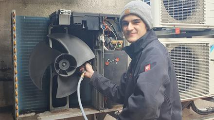 Fabio S. ist Auszubildender bei der Steffen Urban Kälte- & Klimaanlagenbau GmbH.