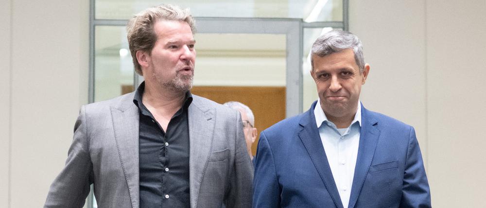 Dirk Stettner (l), Vorsitzender der CDU-Fraktion im Abgeordnetenhaus, und Raed Saleh, Vorsitzender der SPD-Fraktion.