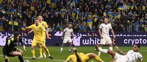 Viel blau und gelb auf den Rängen. Für die Ukraine war es ein Heimspiel.