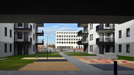 Bauboom in der Transit-Gemeinde Schönefeld in Brandenburg - Speckgürtel von Berlin.
