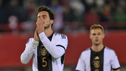 Enttäuschend. Mats Hummels und Joshua Kimmich nach der Niederlage der Deutschen gegen Österreich.