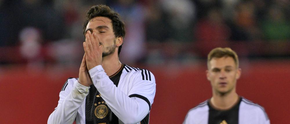 Enttäuschend. Mats Hummels und Joshua Kimmich nach der Niederlage der Deutschen gegen Österreich.