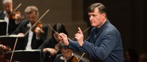 Hier kommt ein Arbeiter: Christian Thielemann dirigiert Bruckners Fünfte.