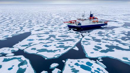 Im Dezember 2020 kehrte das deutsche Forschungsschiff „Polarstern“ zurück, das sich in der Arktis dem Nordpol nähert. 