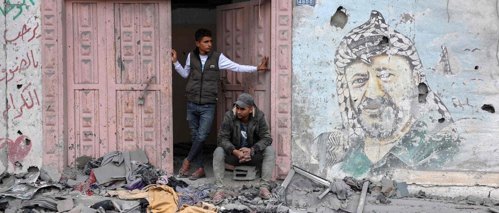 Wandgemälde des verstorbenen Palästinenserführers Jassir Arafat im südlichen Gazastreifen.