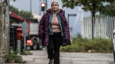 Immer ruhig, egal, was passiert: Elvira (Sara Klein).