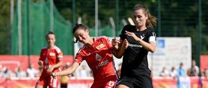 Marlies Sänger (r.) und Viktoria mussten sich Union im direkten Duell im September mit 0:1 geschlagen geben.