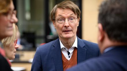 Bundesgesundheitsminister Karl Lauterbach (SPD) war am Freitag persönlich im Bundesrat zu Gast.
