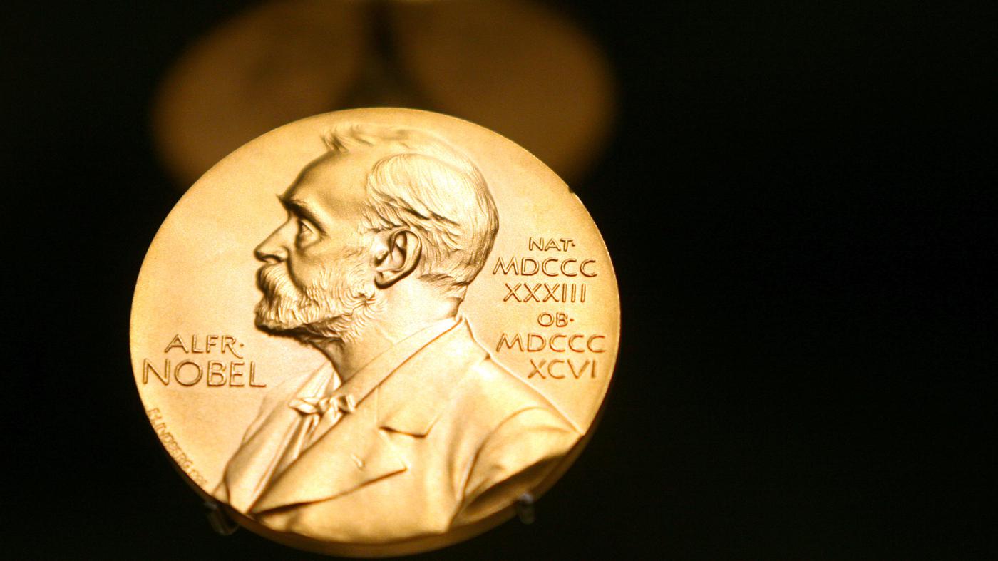 Wer-bekommt-dieses-Jahr-den-Literaturnobelpreis-Salman-Rushdie-wird-es-nicht-und-auch-nicht-L-szl-Krasznahorkai