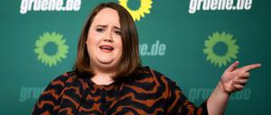 Ricarda Lang, Bundesvorsitzende von Bündnis 90/Die Grünen, äußert sich bei einer Pressekonferenz nach der Sitzung des Grünen-Bundesvorstands. 