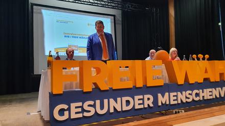 Péter Vida, Chef der Freien Wähler  