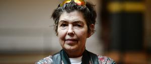 Genzken, die als eine der wichtigsten deutschen Gegenwartkünstlerinnen gilt, wird am 27. November 75 Jahre alt. 