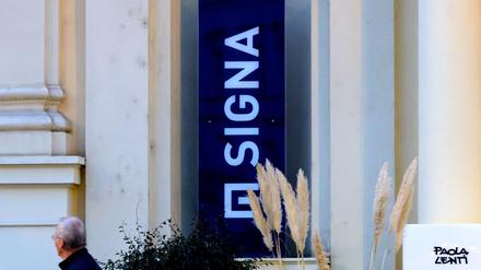 Ein Signa-Schild.