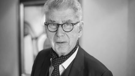 Der Unternehmer Heinz Dürr nimmt an einem Gespräch mit der Deutschen Presse-Agentur (dpa) teil. Der Unternehmer und frühere Bahn-Chef Heinz Dürr ist tot. 