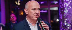 Der Regierende Bürgermeister Kai Wegner (CDU) eröffnete die Ausstellung am Dienstagabend.