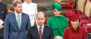 Prinz Harry (l-r), Prinz William, Meghan, Herzogin von Sussex, und Kate, damalige Herzogin von Cambridge, verlassen hinter dem damaligen Prinz Charles (vorne) Westminster Abbey nach dem Gottesdienst anlässlich des Commonwealth-Tages.