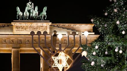 Chanukkabeleuchtung in Berlin.