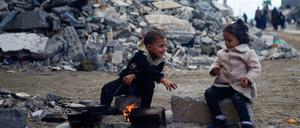 Kaum Zeit zum Durchatmen: Etwa die Hälfte der Menschen im Gazastreifen sind Kinder.