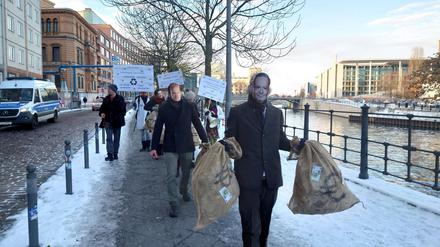 Protestaktion von „Scientist Rebellion“ in Berlin.