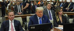 New York: Donald Trump bei einem Gerichtsprozess in New York (Archivbild).