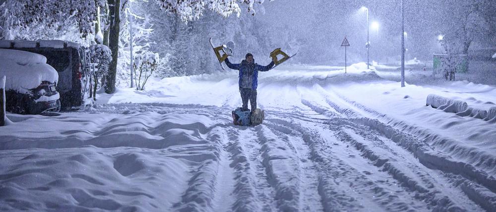 Deutschland gehört zu den zehn Ländern, die am stärksten vom Verlust kalter Wintertage betroffen sind. Schnee ist am ehesten noch in den Mittelgebirgen und Alpen zu erwarten – hier im Dezember 2023 in Marktoberdorf, Allgäu.