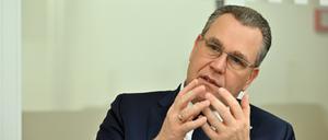 Brandenburgs Verkehrsminister Rainer Genilke.