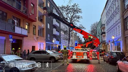 Am Sonntagnachmittag hat es in einem Wohnhaus in Wedding gebrannt. 