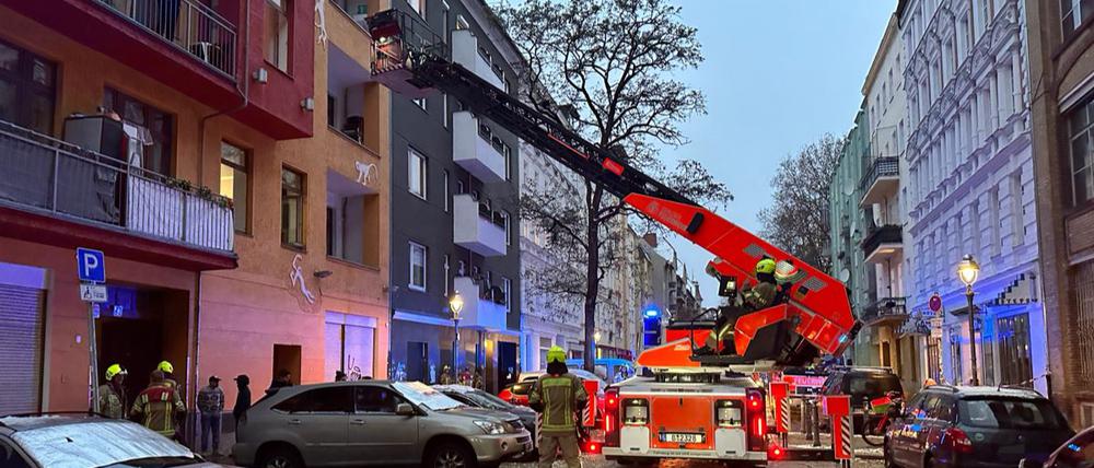 Am Sonntagnachmittag hat es in einem Wohnhaus in Wedding gebrannt. 