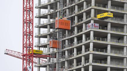 Eine Baustelle am Elbtower in Hamburg (Symbolbild). 