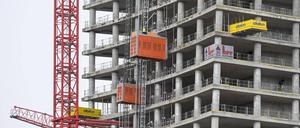 Eine Baustelle am Elbtower in Hamburg (Symbolbild).