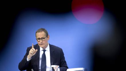 „Man geht nicht in die Politik, um Ausstellungen zu eröffnen.“ Michael Müller, Berliner Regierender Bürgermeister, SPD.