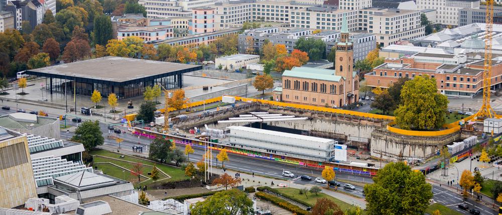 Die Baustelle des Museums der Moderne neben der Neuen Nationalgalerie. Die Arbeiten für das inzwischen als «berlin modern» firmierende Museum des 20. Jahrhunderts in Berlin kommen voran. Für den aktuell mit fast einer halben Milliarde Euro kalkulierten Bau soll am 9. Februar offiziell der Grundstein gelegt werden.