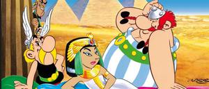 Uderzo hatte für das Titelbild das Filmplakat zum Hollywood-Streifen „Kleopatra“ mit Elizabeth Taylor parodiert.