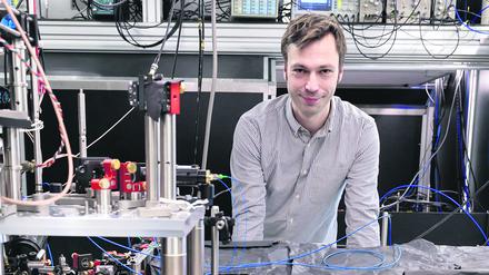 Zukunft Quantencomputer: Hannes Bernien in seinem Labor an der Universität Chicago