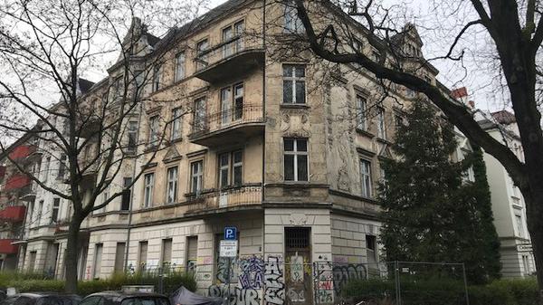 Leer stehendes Haus in Berlin-Friedenau