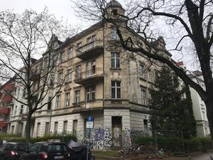 Leer stehendes Haus in Berlin-Friedenau