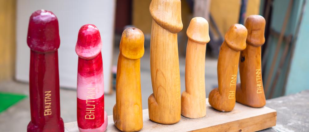 Die traditionellen Phallussymbole haben ihren Ursprung im Kloster Chimi Lhakhang im Königreich Bhutan.