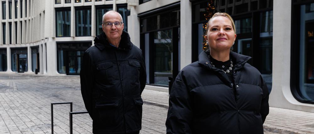 Setzen sich für Inklusion bei Pfizer ein: Schwerbehindertenvertreter Tillmann Henssler und Betriebsrätin Sandra Maria Neumann.