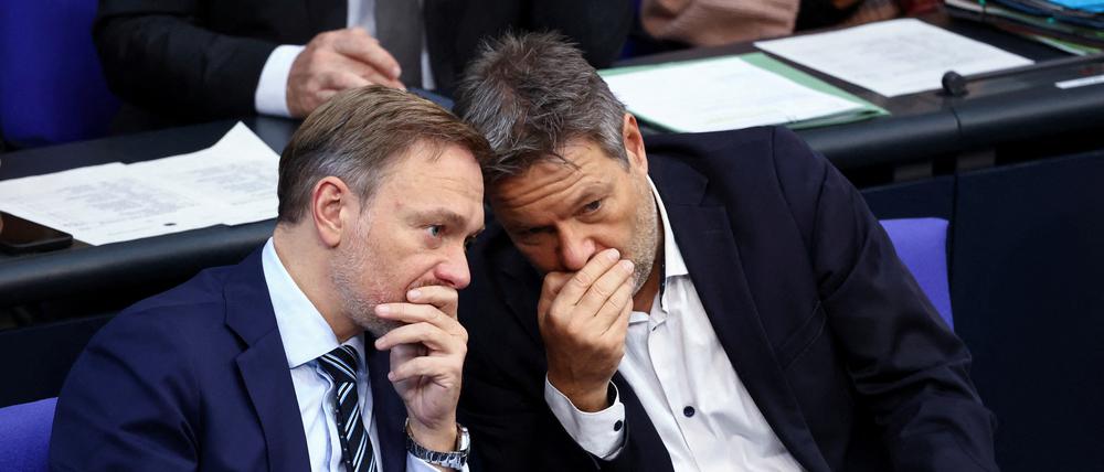 Finanzminister Christian Lindner (FDP) und Wirtschaftsminister Robert Habeck (Grüne) auf der Regierungsbank.