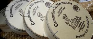 Die nachhaltig anmutende Holzverpackung von Käse muss nach dem Gebrauch verbrannt werden.