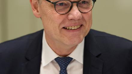 Kai Gniffke freut sich über seine Wiederwahl zum Intendanten des Südwestrundfunks.