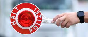 Die Kontrollen an den Grenzen zu Polen, Tschechien und der Schweiz sollen bis Mitte Februar verlängert werden. 