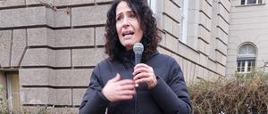 Bettina Jarasch bei der Kundgebung vor der UdK.