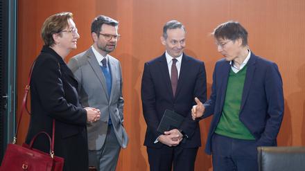 Im Kabinett: Bauministerin Klara Geywitz (SPD), Justizminister Marco Buschmann (FDP), Verkehrsminister Volker Wissing (FDP) und Gesundheitsminister Karl Lauterbach (SPD) 