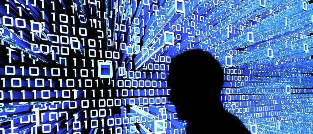 Für den Einsatz von Künstlicher Intelligenz (KI) sollen in der EU künftig strengere Regeln gelten.