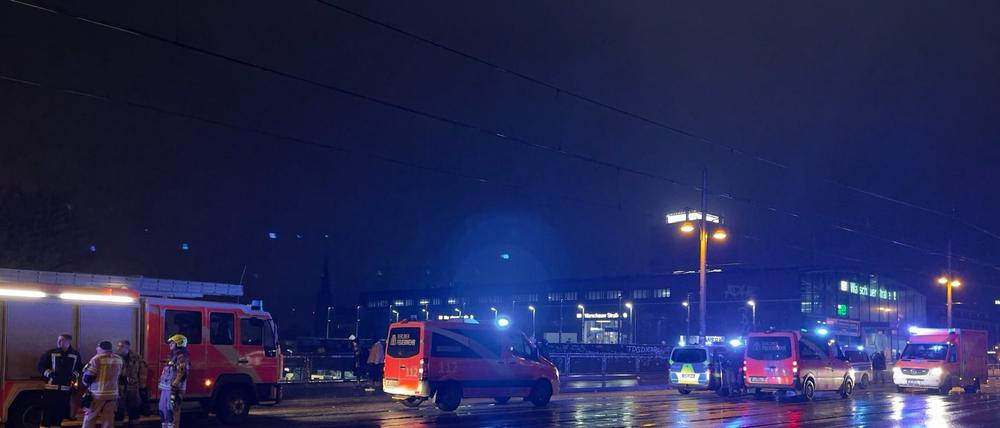 Einsatz am Bahnhof Warschauer Straße.