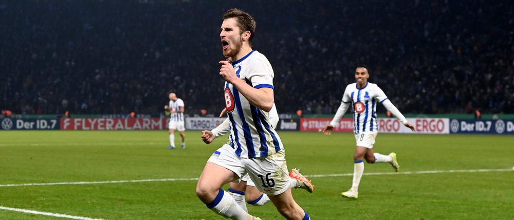 Läuft. Jonjoe Kenny ist im Moment nicht aus der ersten Elf von Hertha BSC wegzudenken.